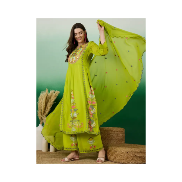 Women Georgette Kurta Set